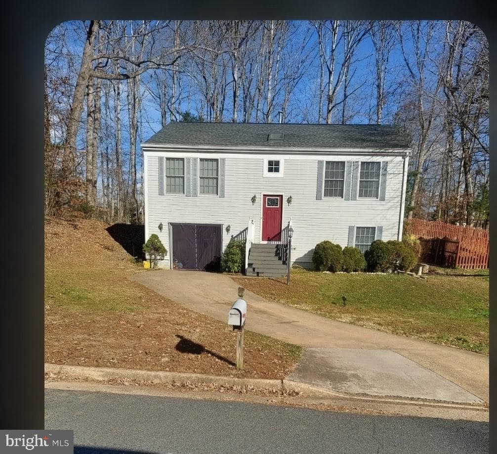 14 Glendale Drive photo 1