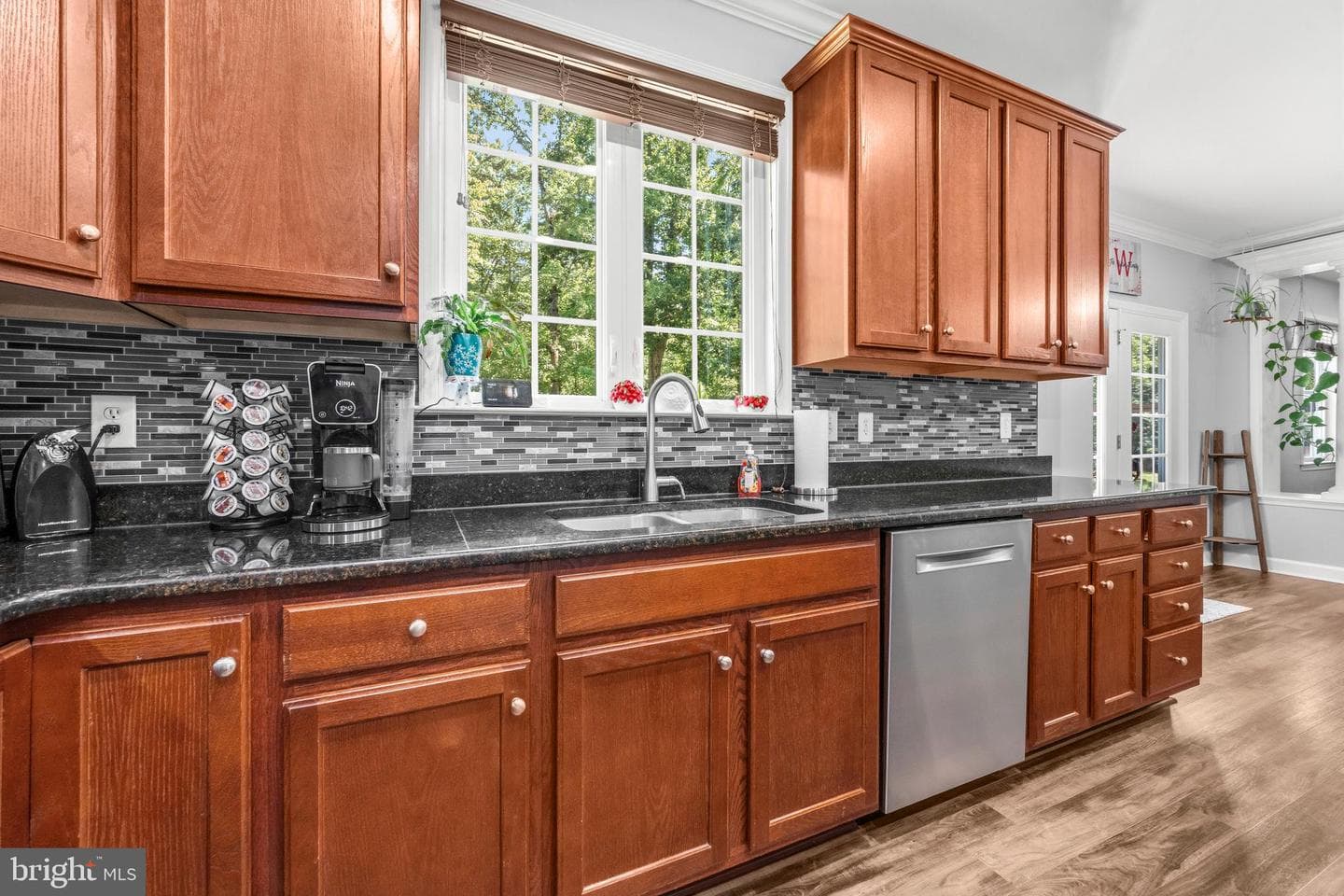 90 Maplewood Drive photo 12