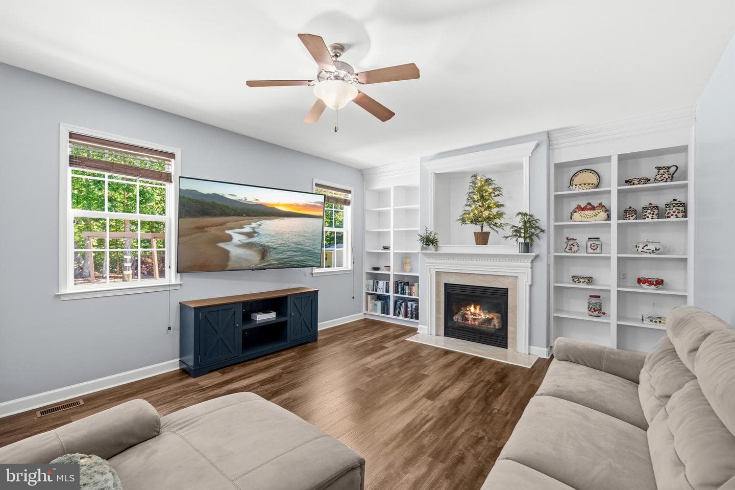 90 Maplewood Drive photo 17