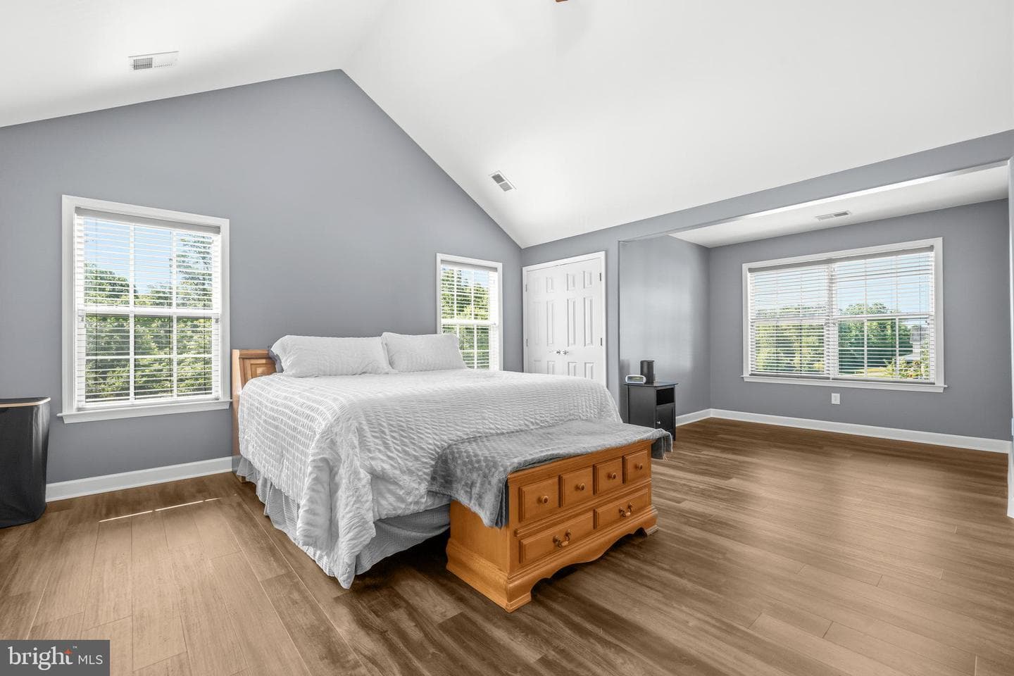 90 Maplewood Drive photo 38