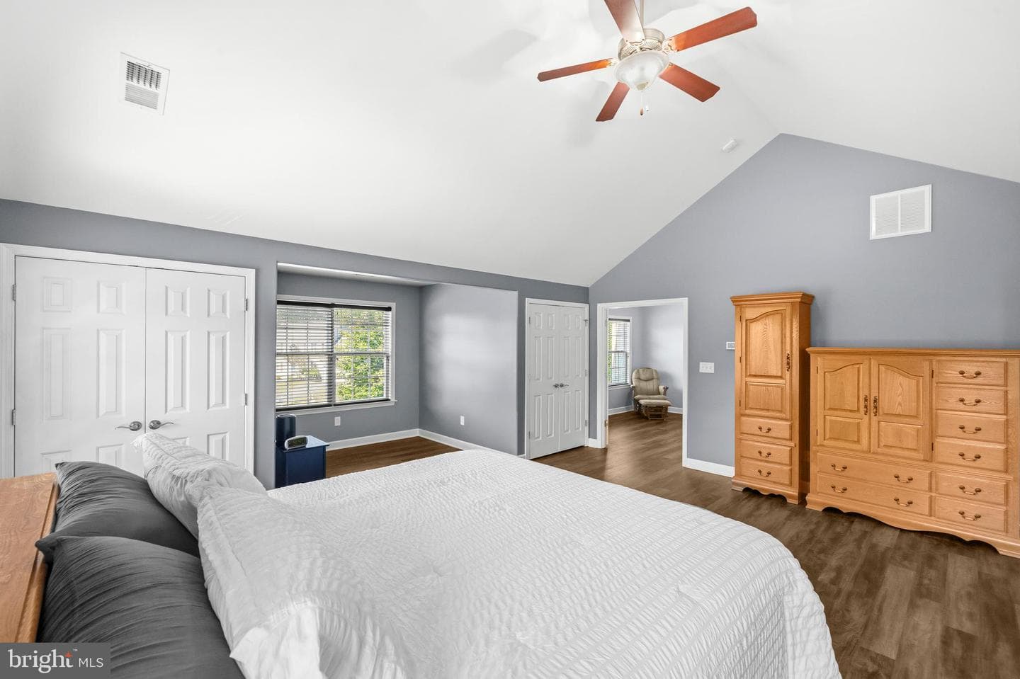 90 Maplewood Drive photo 39