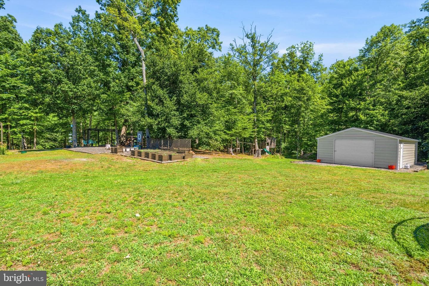 90 Maplewood Drive photo 59