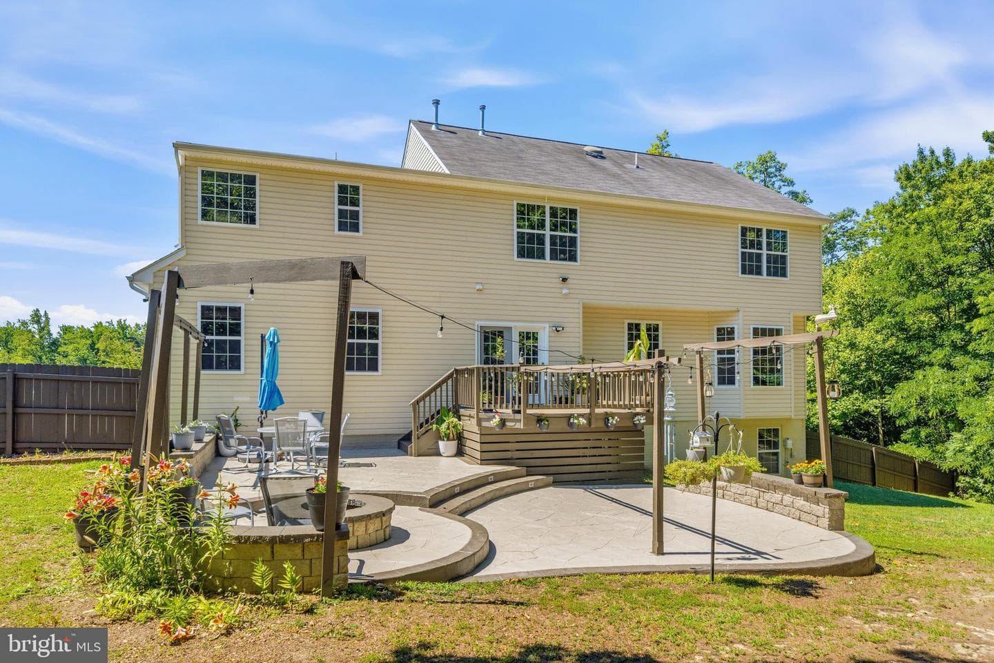 90 Maplewood Drive photo 61