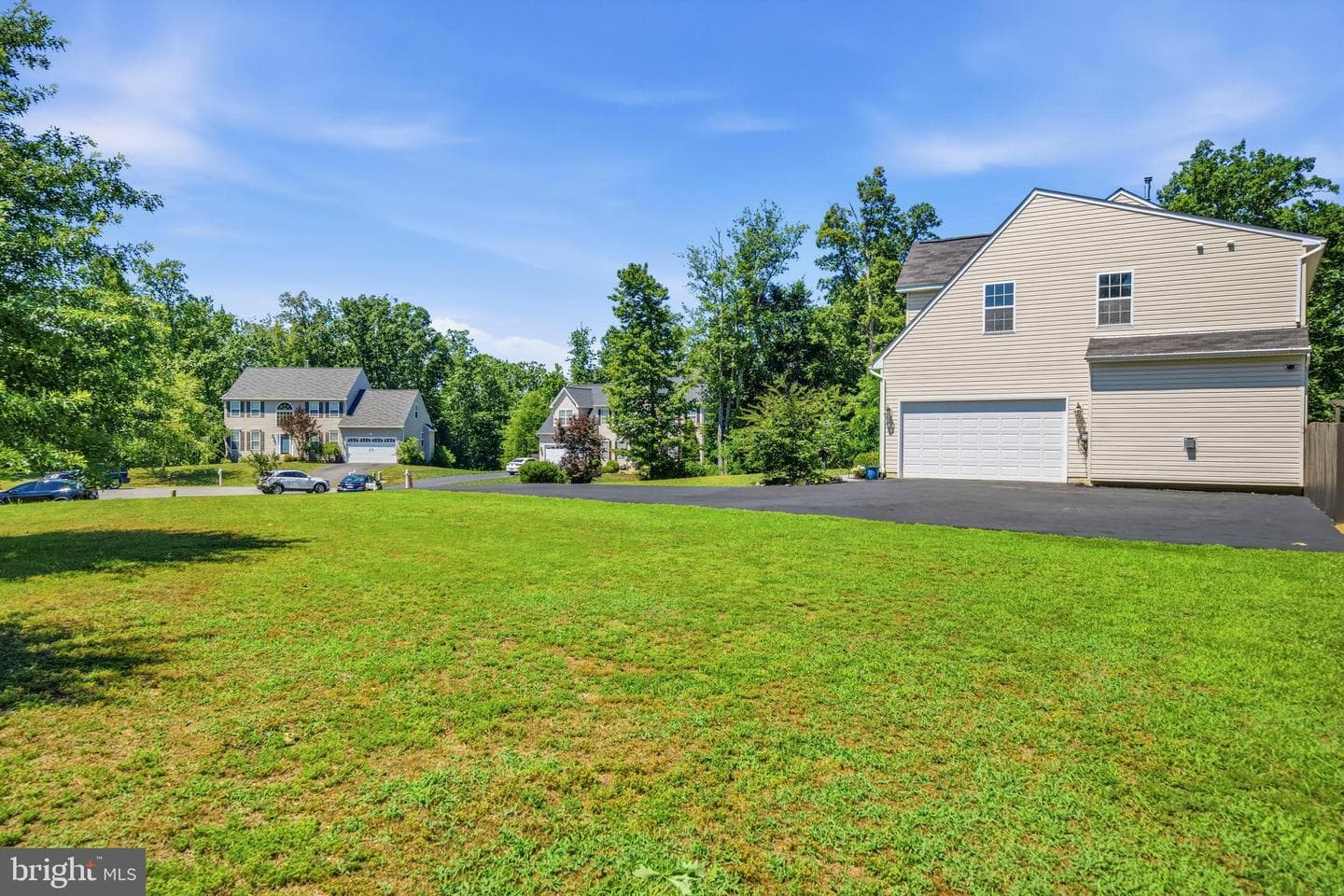 90 Maplewood Drive photo 62