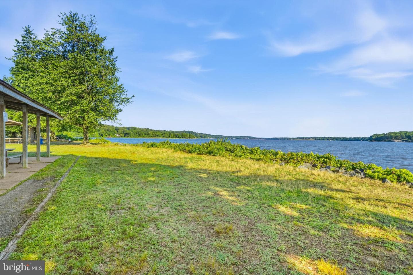 90 Maplewood Drive photo 67