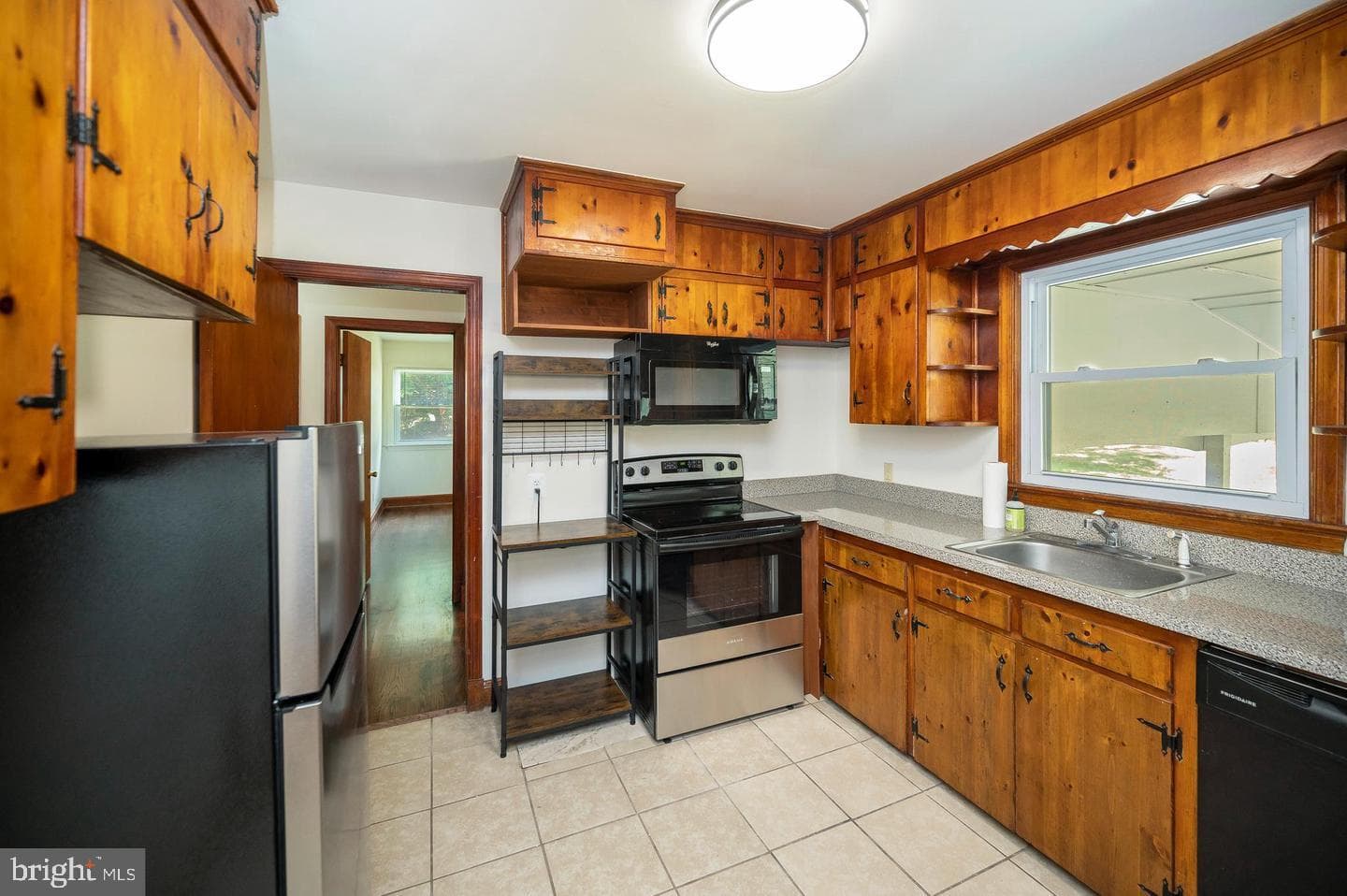 1008 Garrisonville Road photo 17