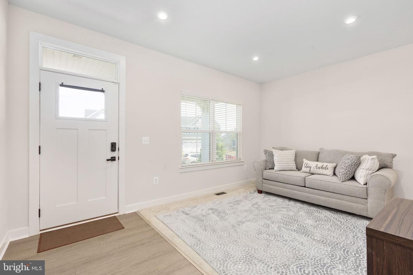 409 Vandegrift Road photo 11