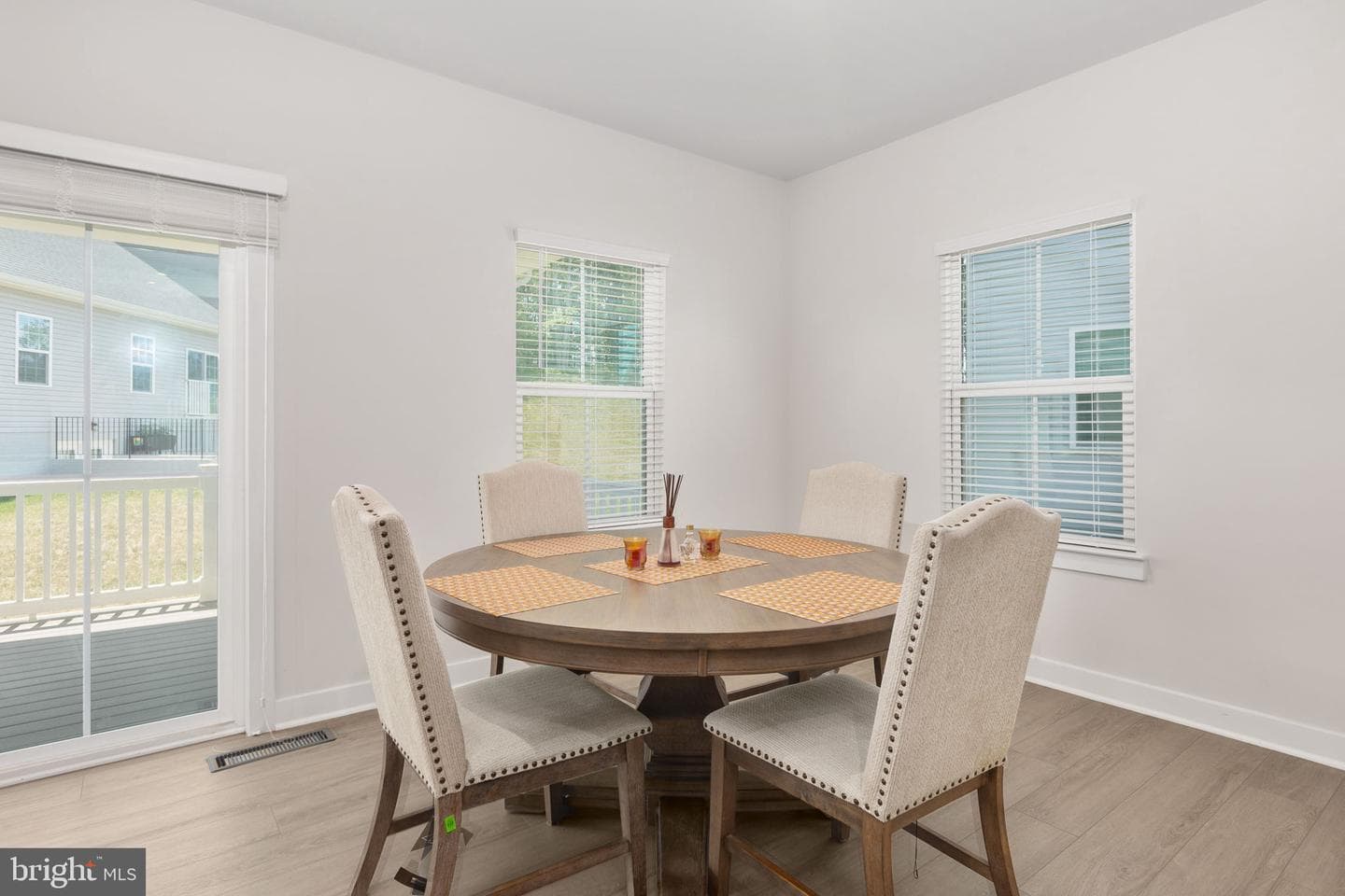 409 Vandegrift Road photo 23