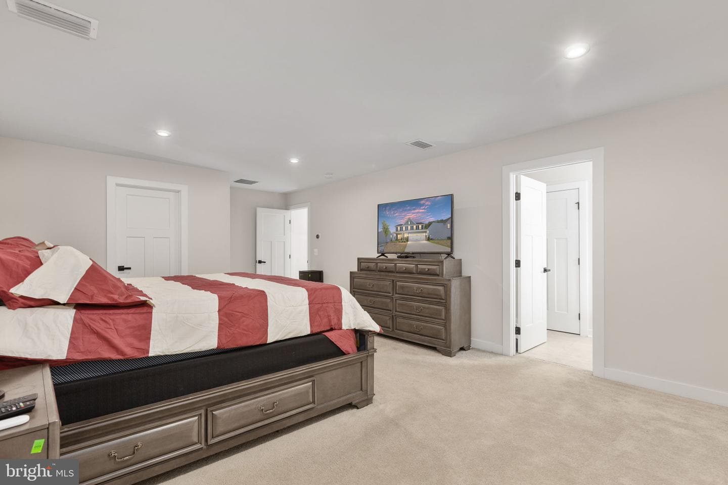 409 Vandegrift Road photo 58
