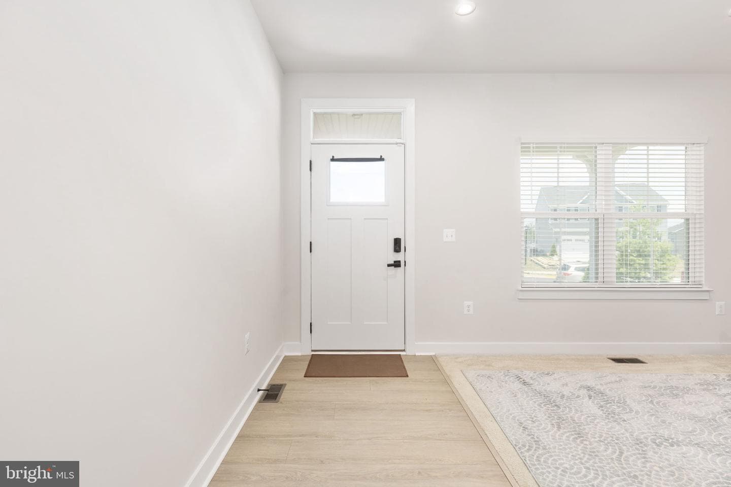 409 Vandegrift Road photo 8