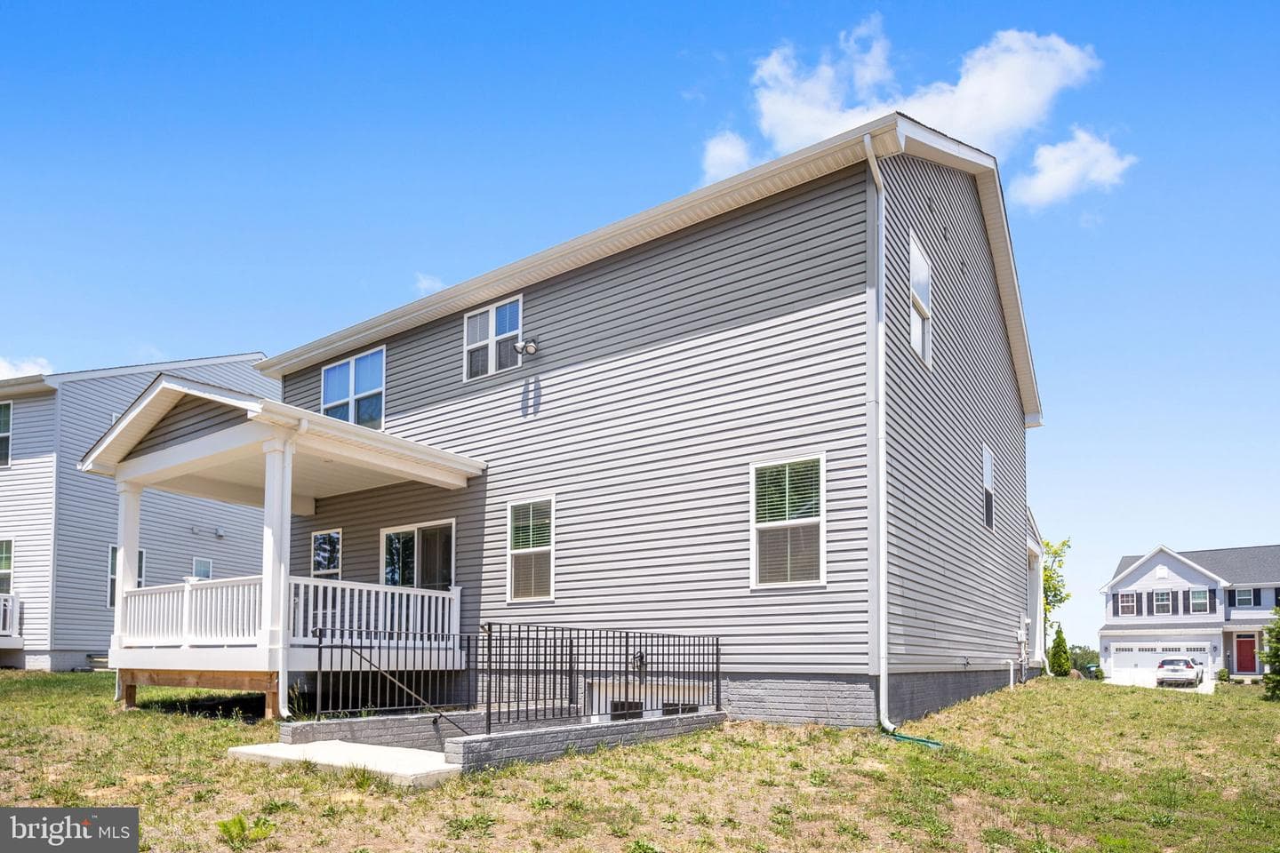 409 Vandegrift Road photo 81