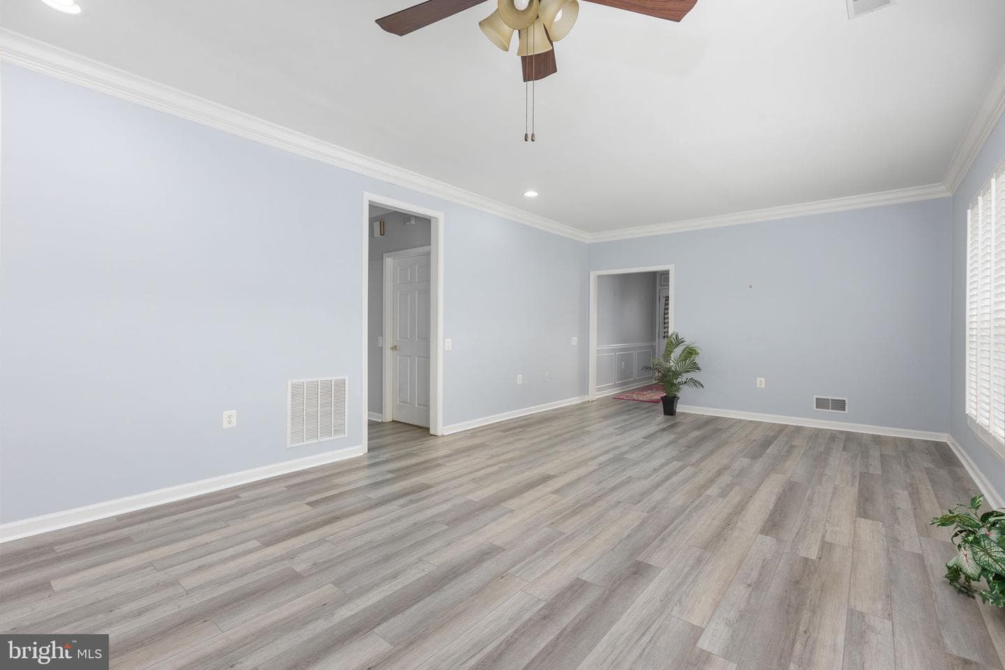 12 Hanover Drive photo 28
