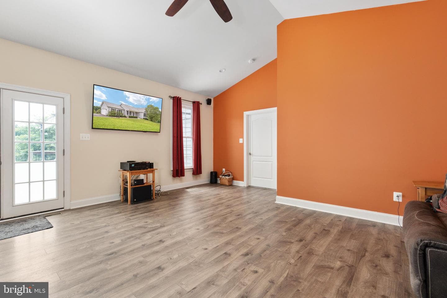 250 Lerose Drive photo 14
