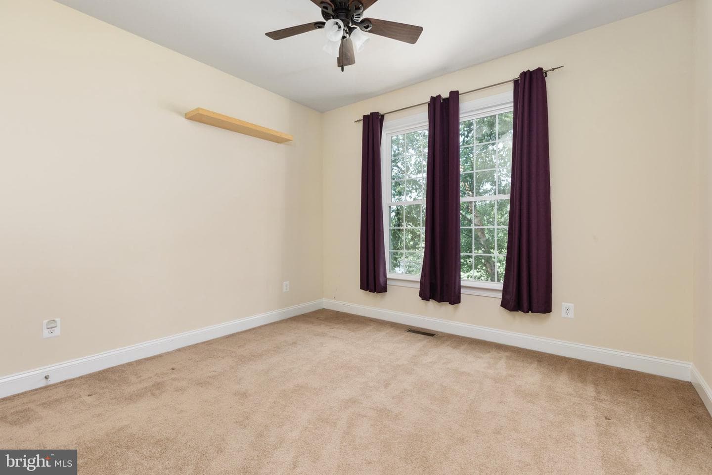 250 Lerose Drive photo 16