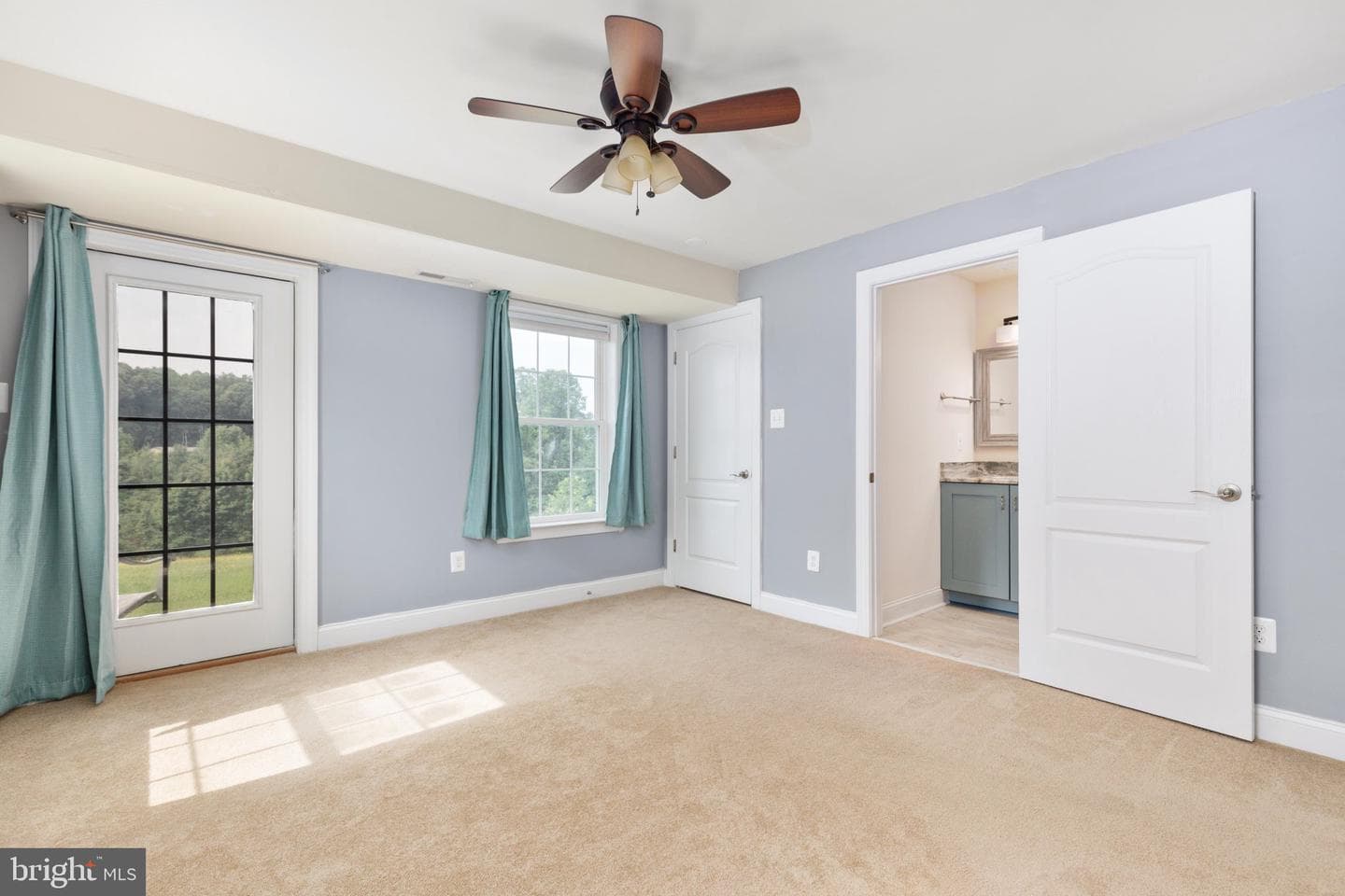 250 Lerose Drive photo 34