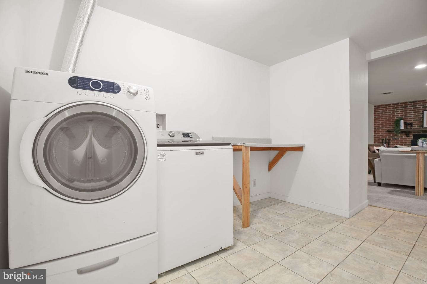 1213 Forbes Street photo 32
