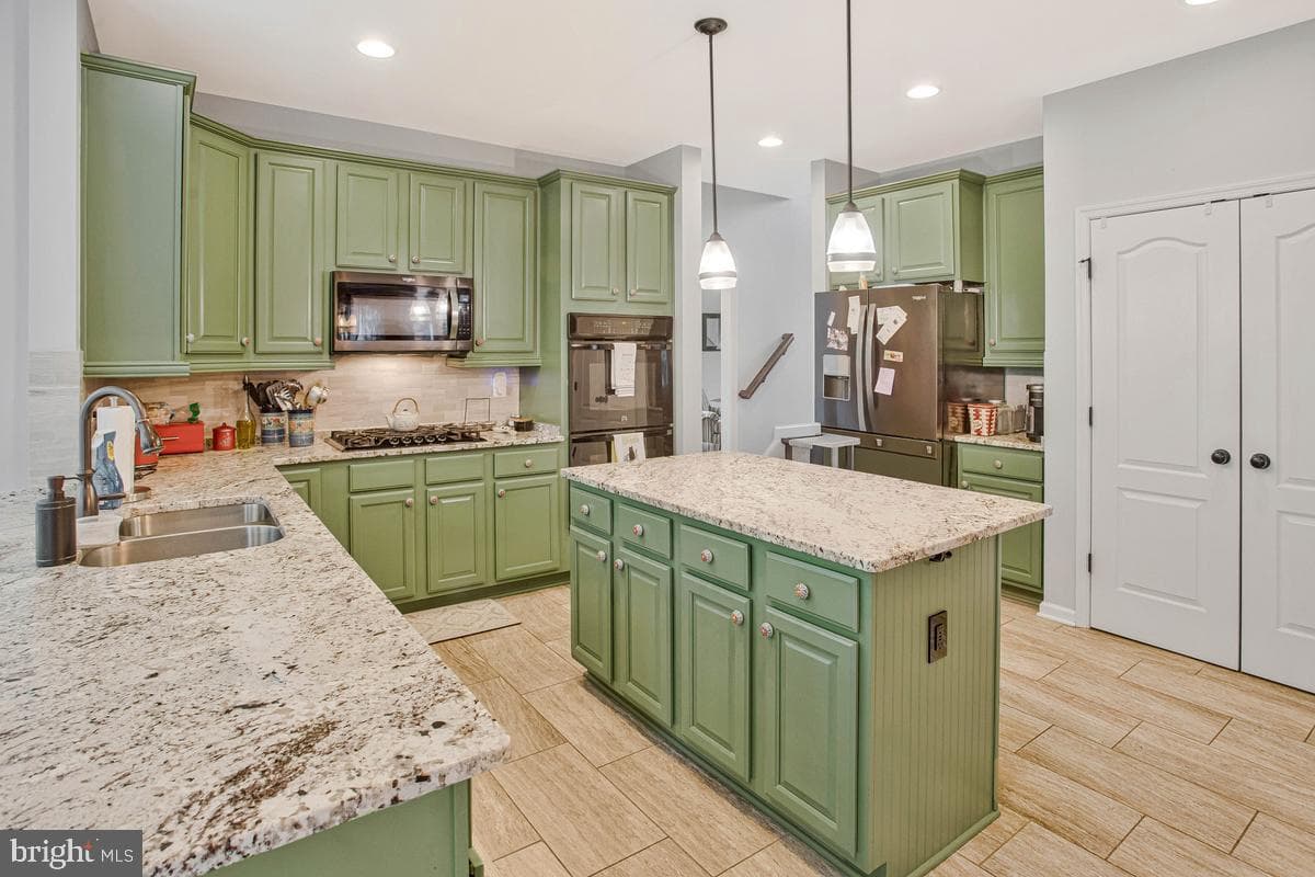 15 Burke Drive photo 11