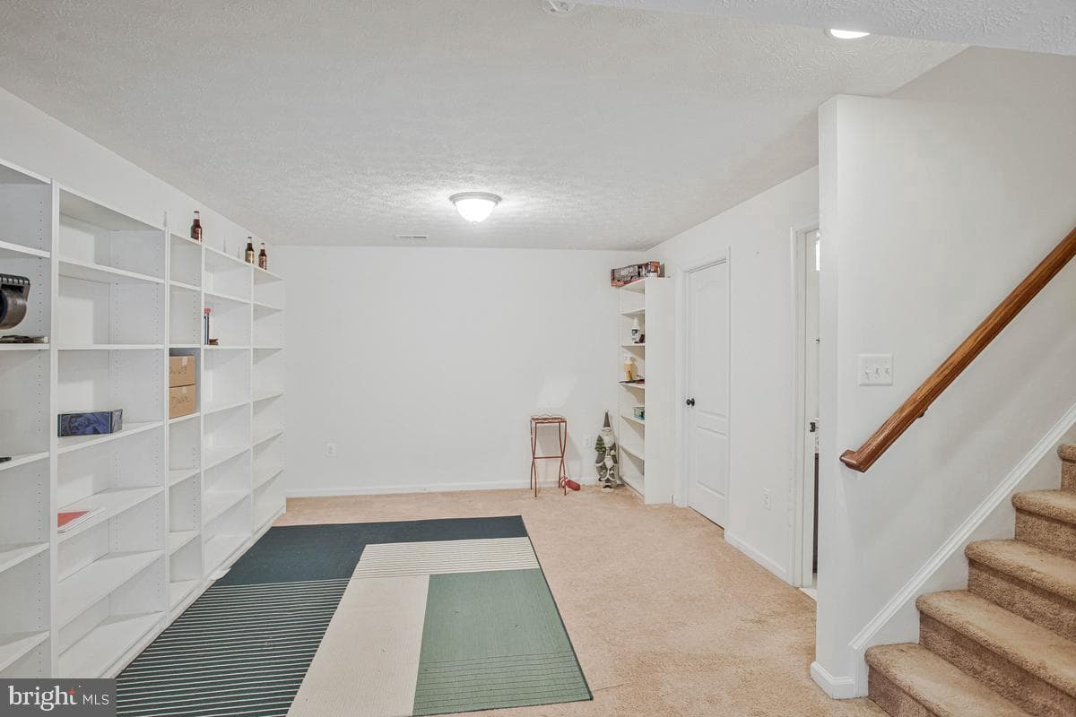 15 Burke Drive photo 29