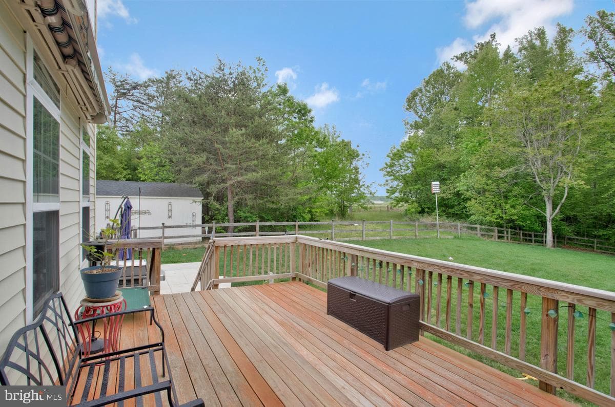 15 Burke Drive photo 38