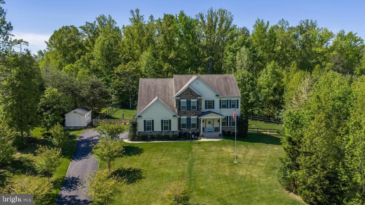 15 Burke Drive photo 44