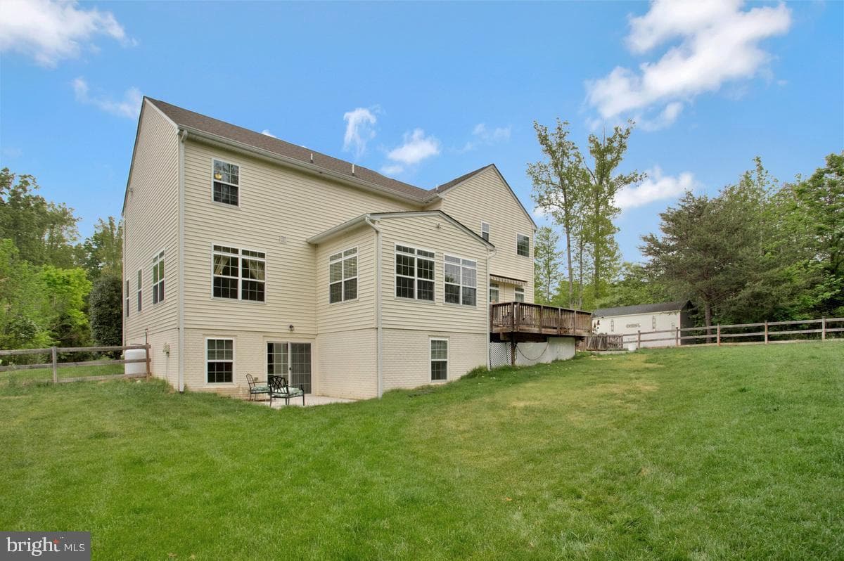 15 Burke Drive photo 65