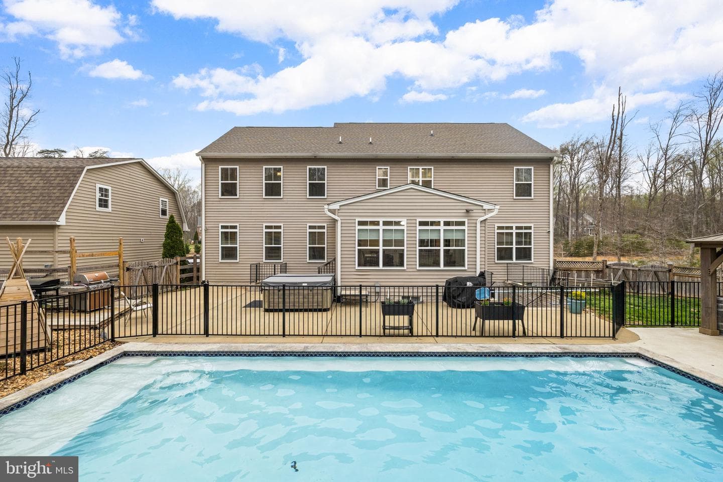 345 Long Meadow Drive photo 60