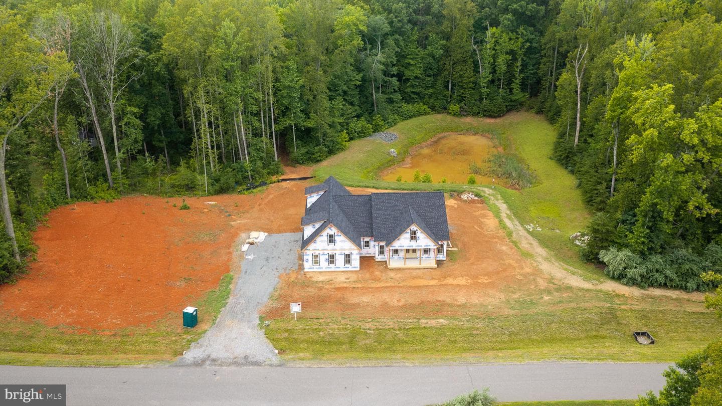 38 Dahlia Ln photo 11