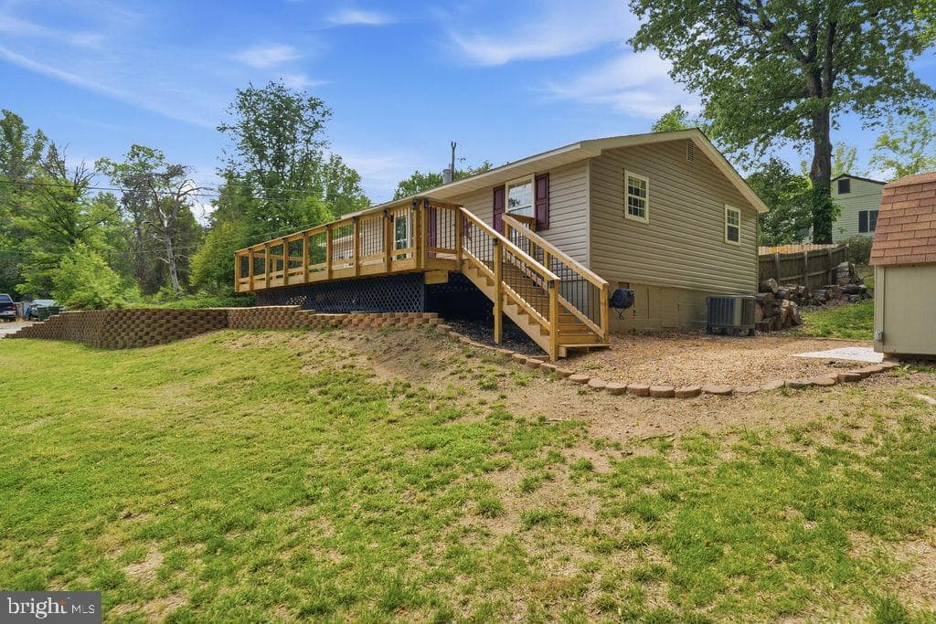 107 Boundary Drive photo 19
