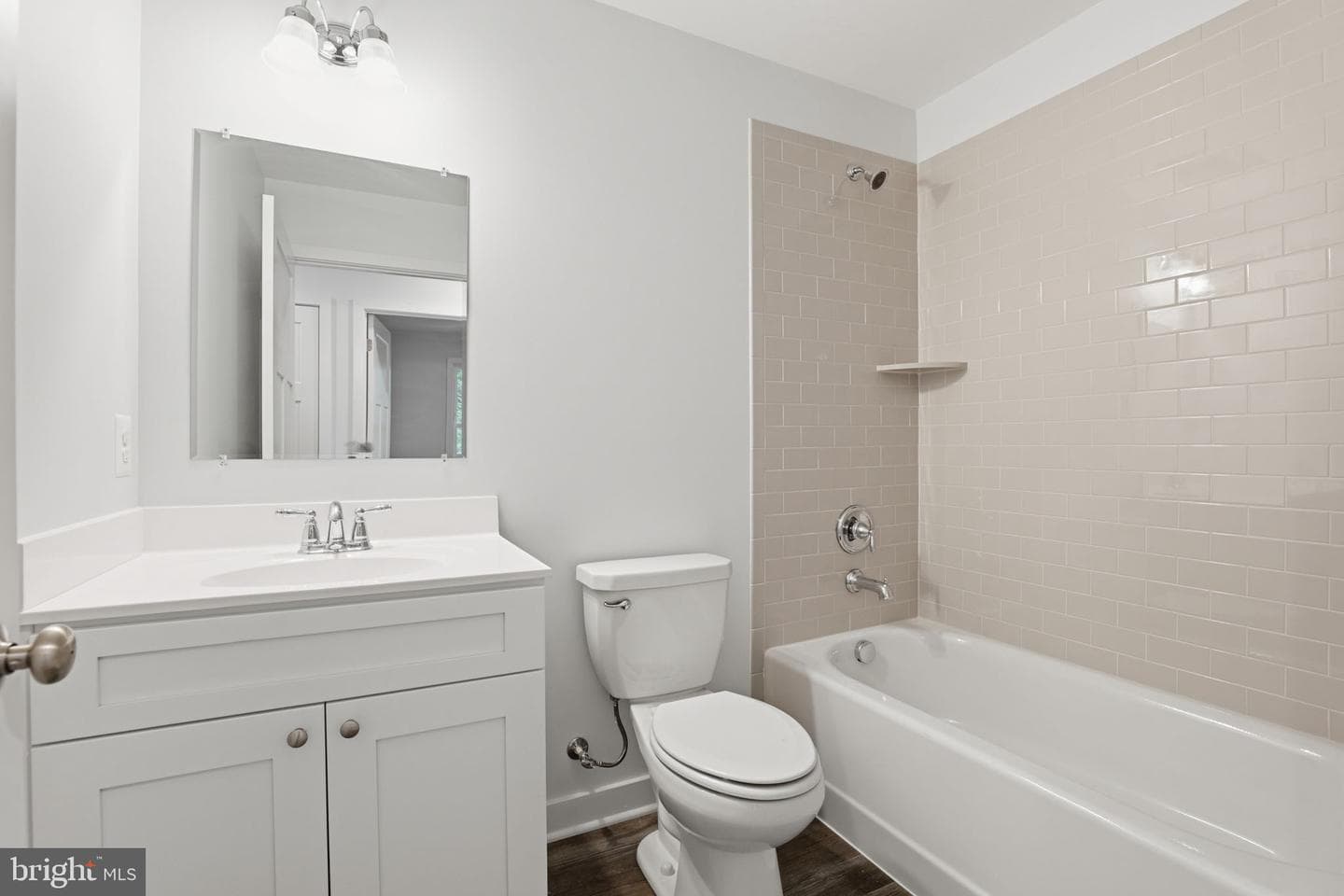 57 Morton Road photo 17