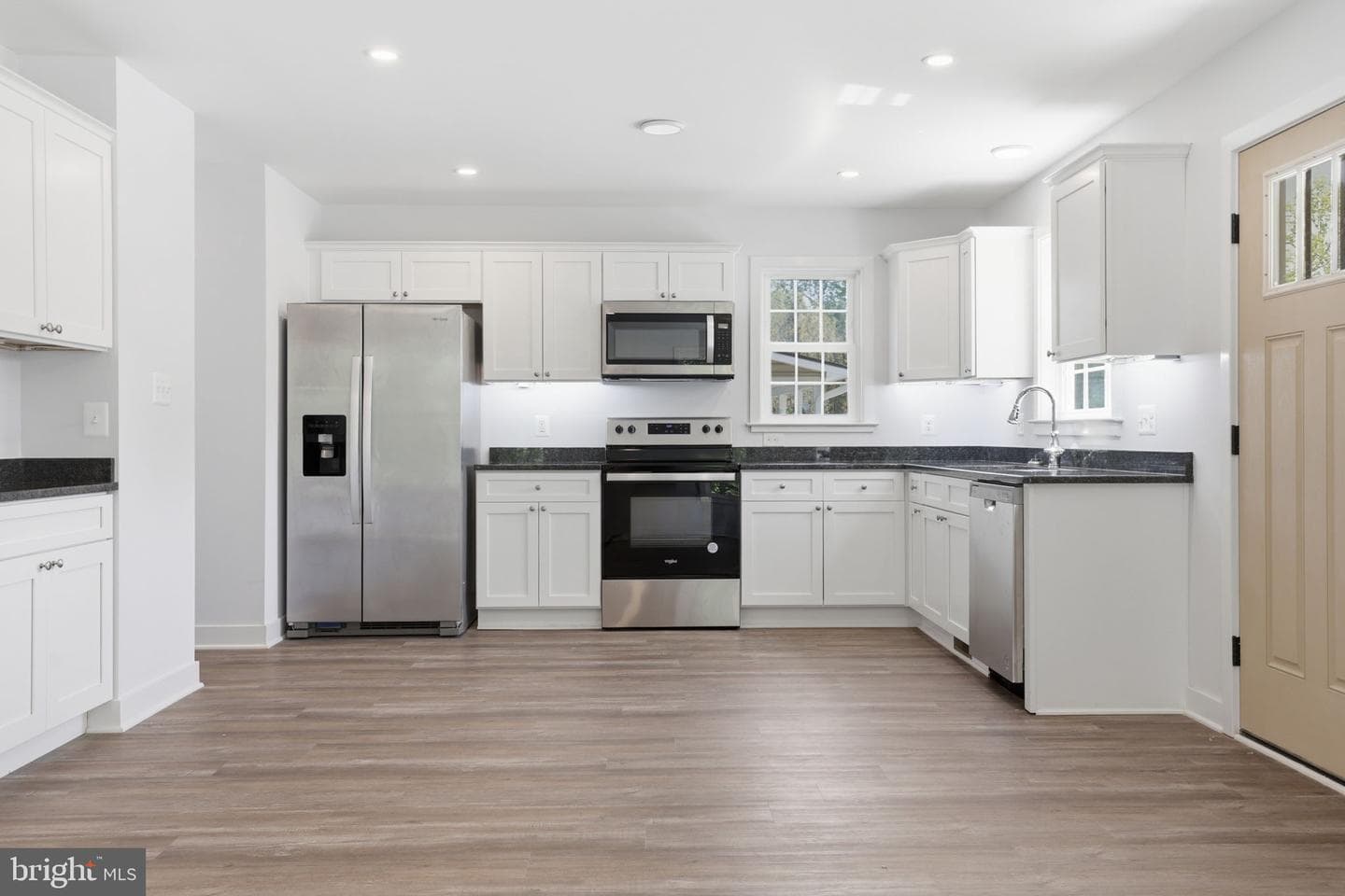 57 Morton Road photo 5