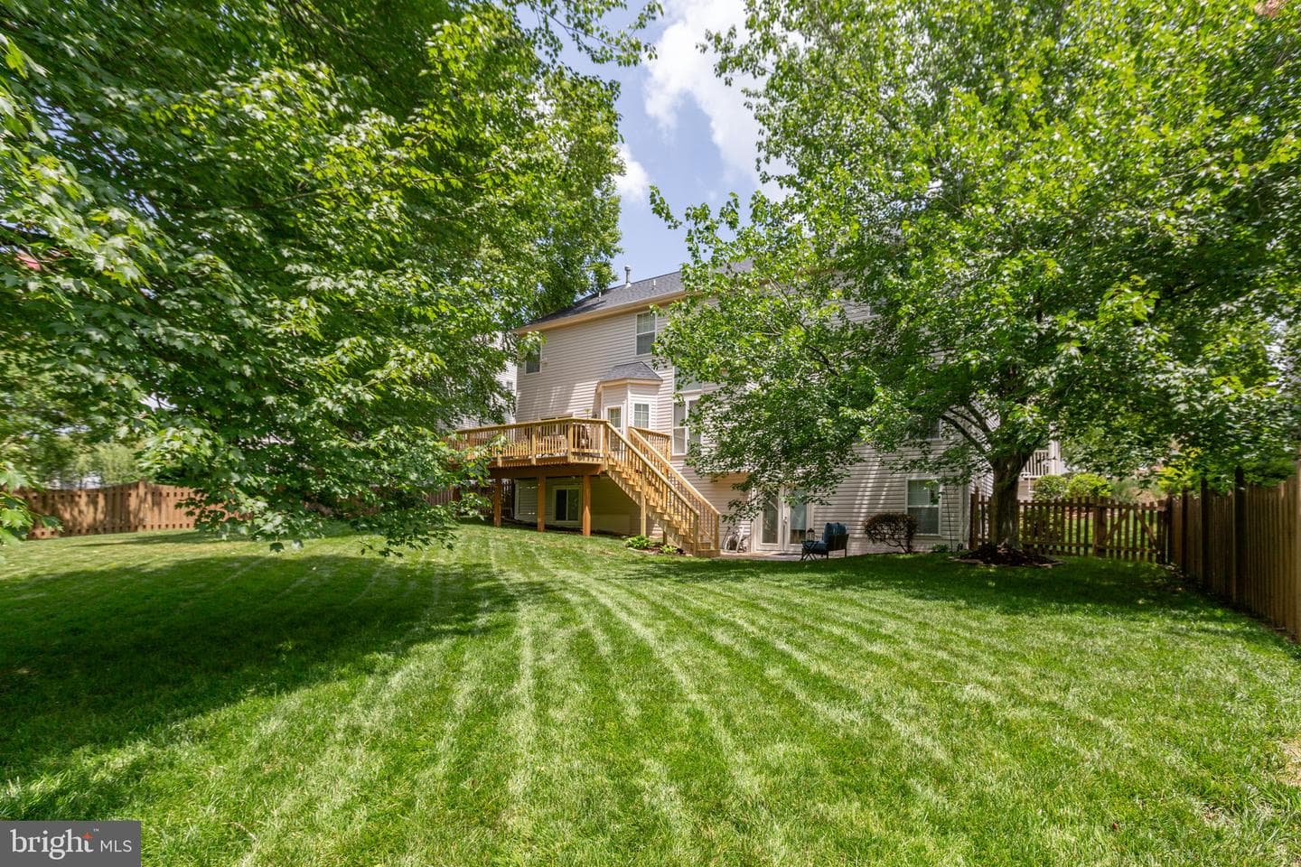 24 Tavern Road photo 78