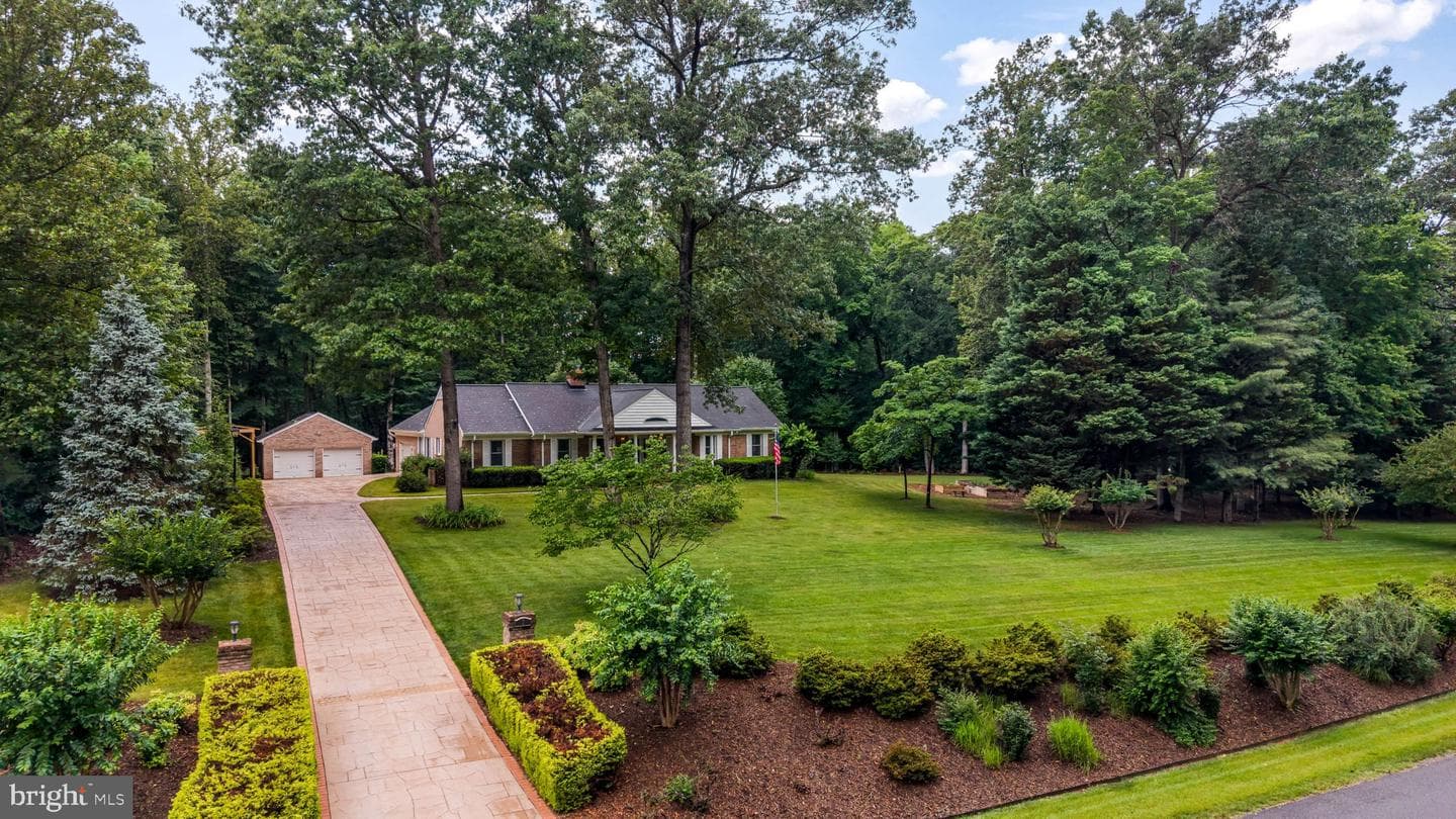2 Abel Drive photo 8