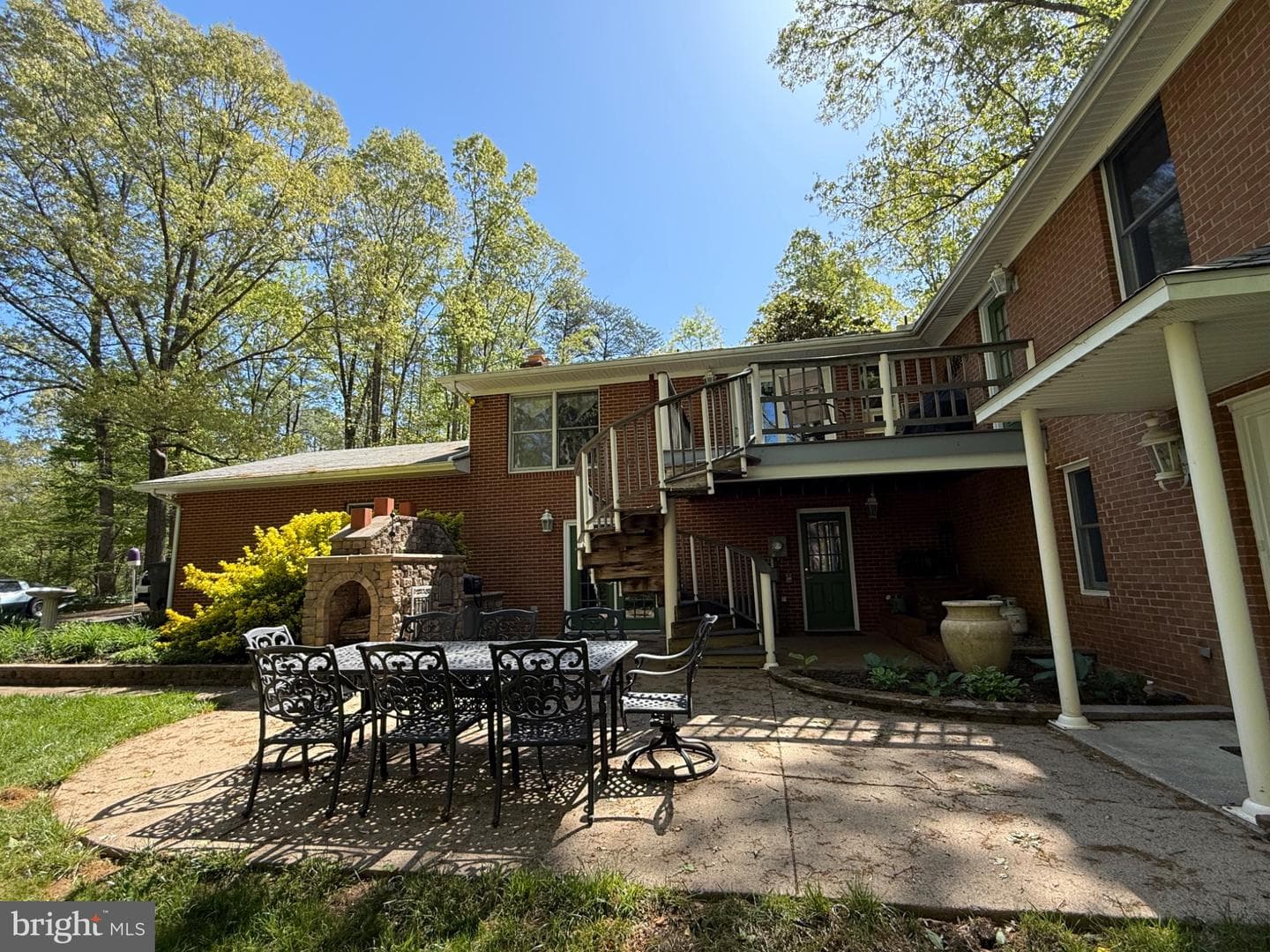 86 Mockingbird Lane photo 56