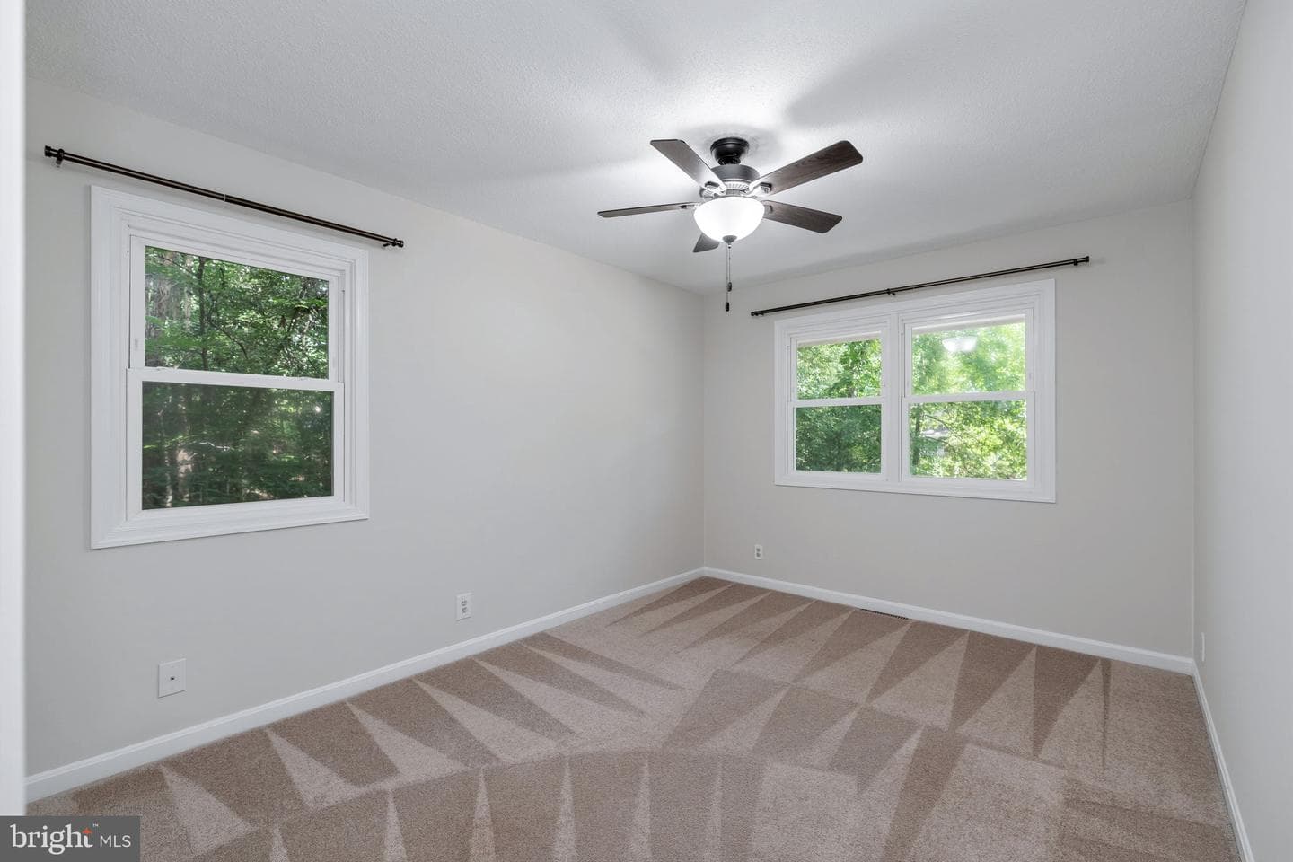 1023 Isabella Drive photo 25