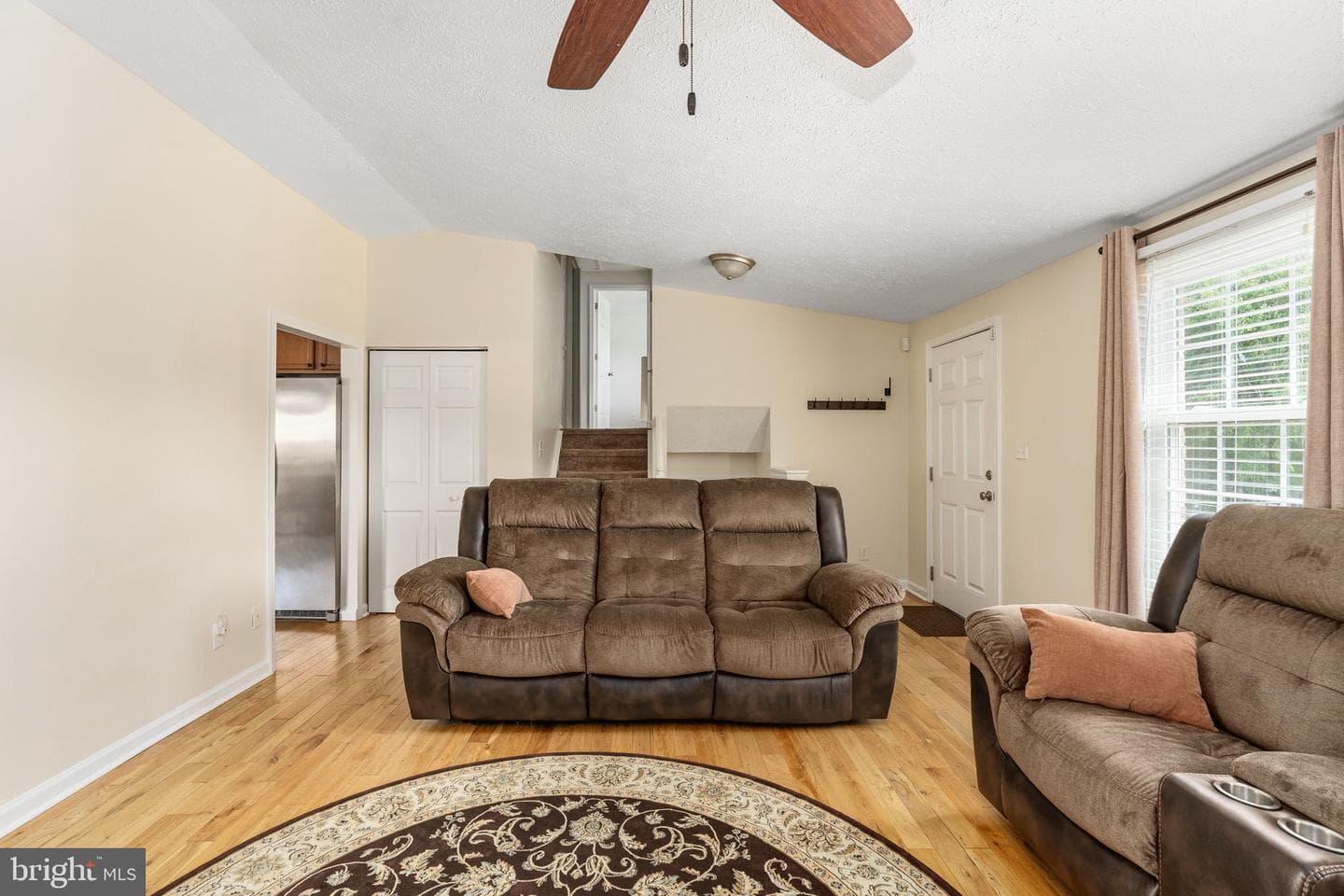 400 Collingwood Drive photo 12