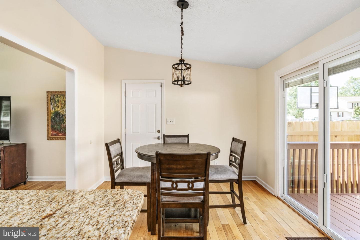 400 Collingwood Drive photo 15