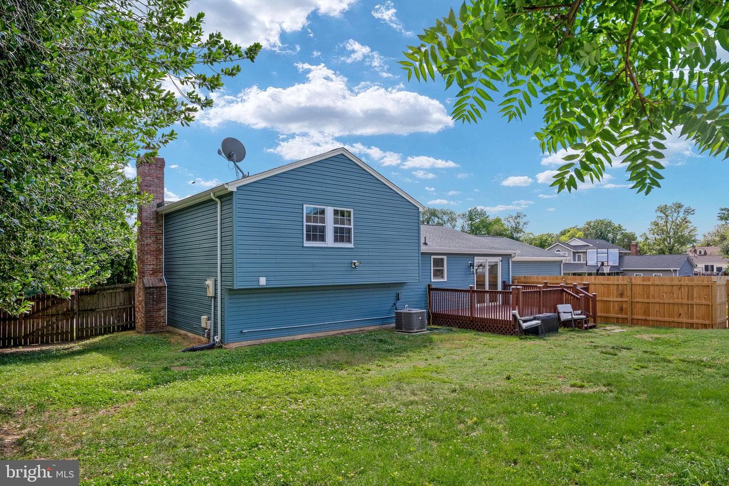 400 Collingwood Drive photo 39