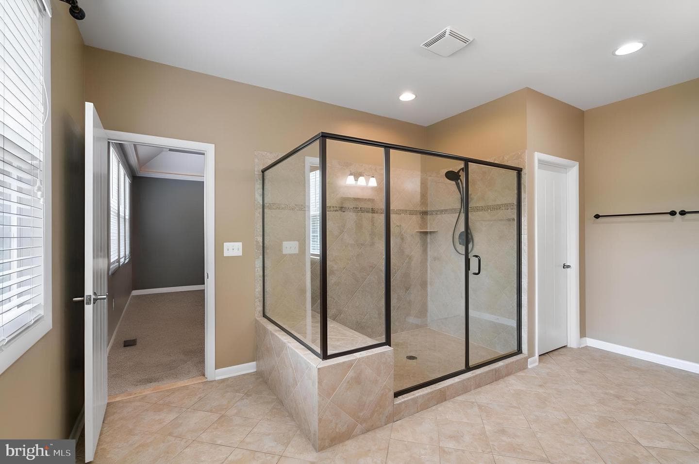 15 Boxwood Court photo 9