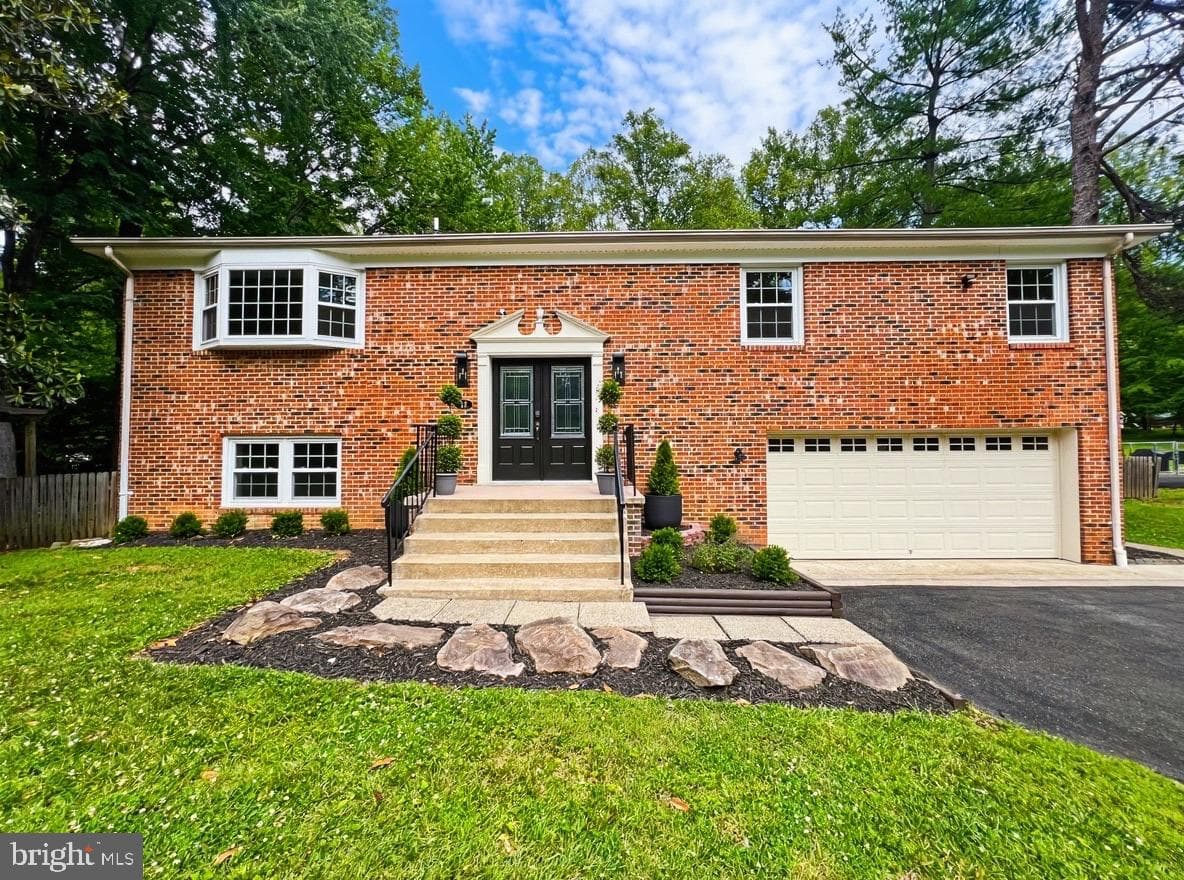 12 Clover Hill Drive, Stafford