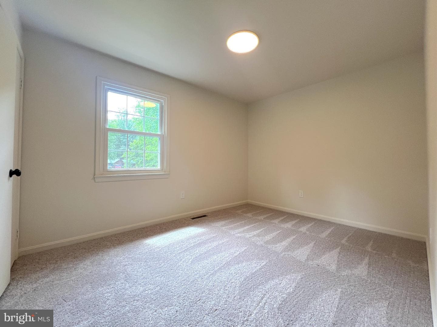 12 Clover Hill Drive photo 25