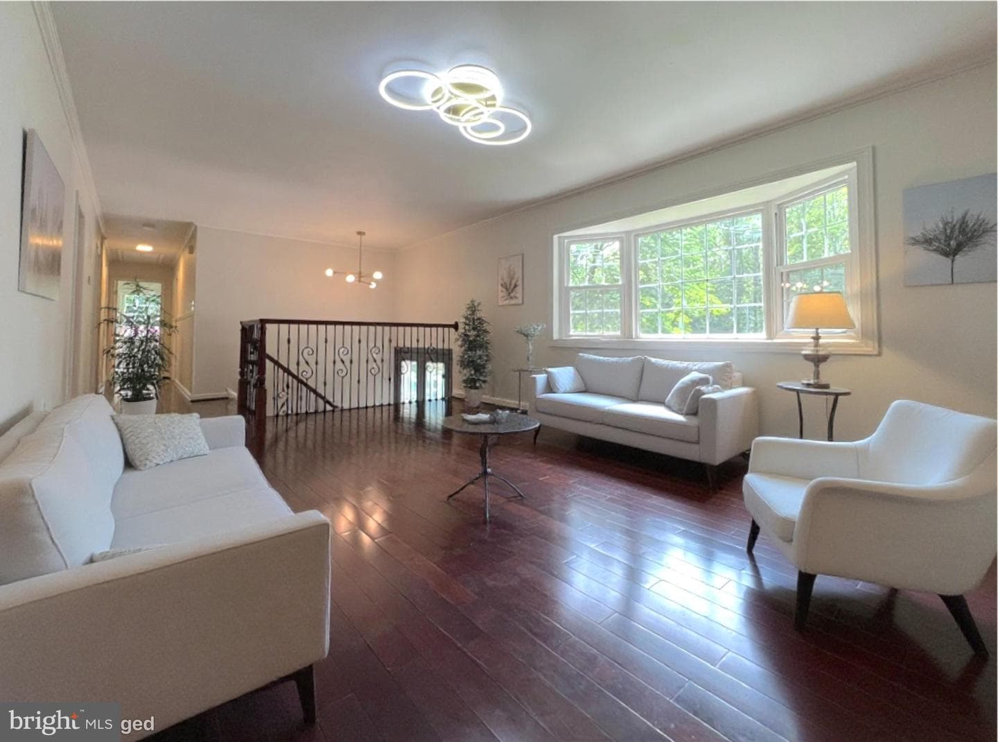 12 Clover Hill Drive photo 5