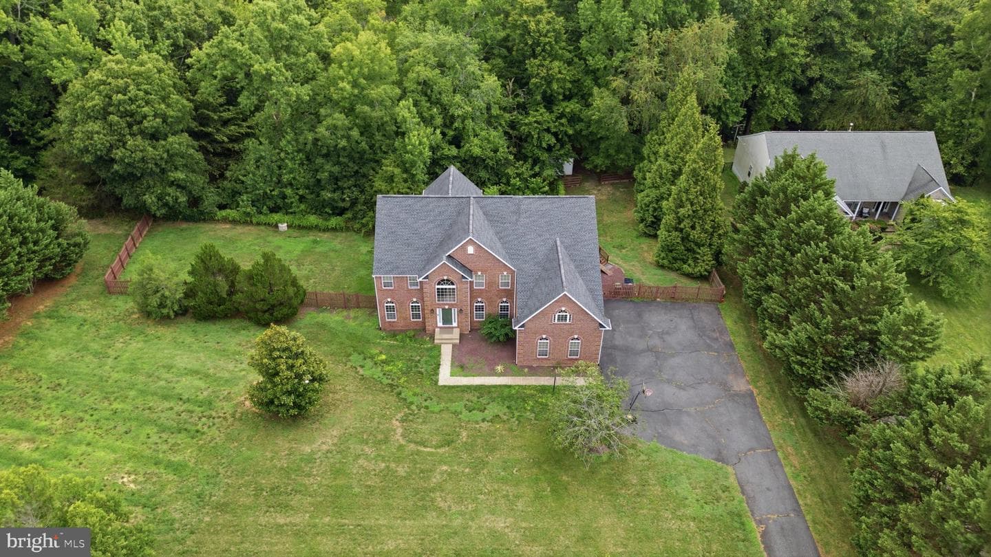 28 Millbrook Road photo 85