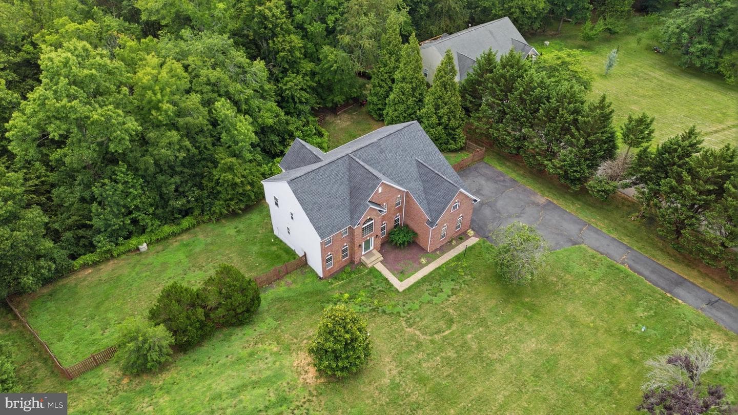 28 Millbrook Road photo 86