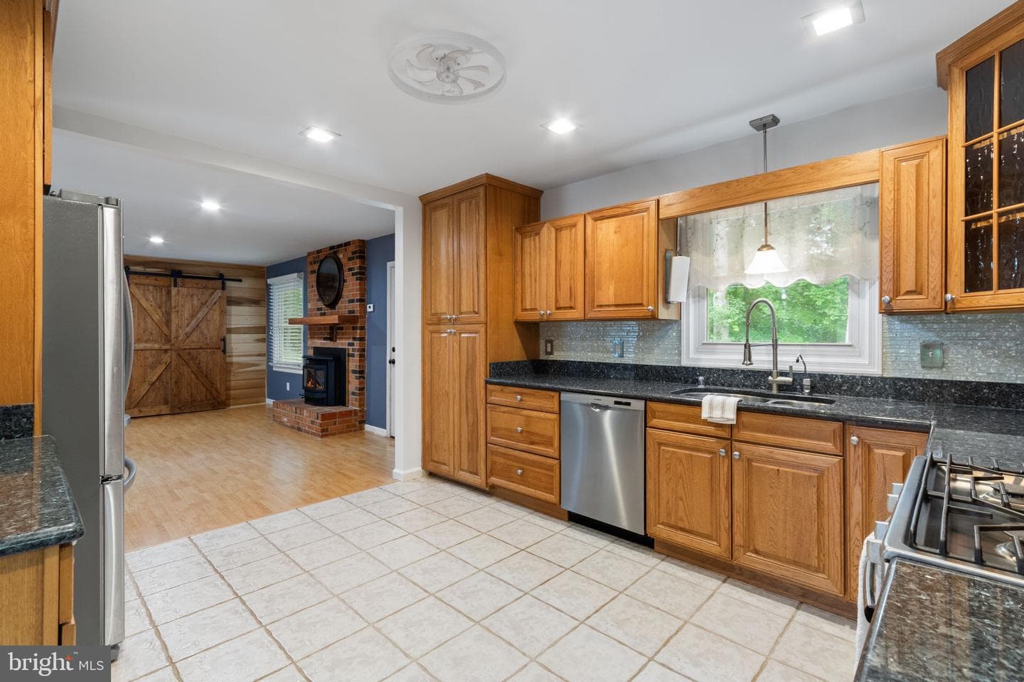 55 Snowbird Lane photo 9