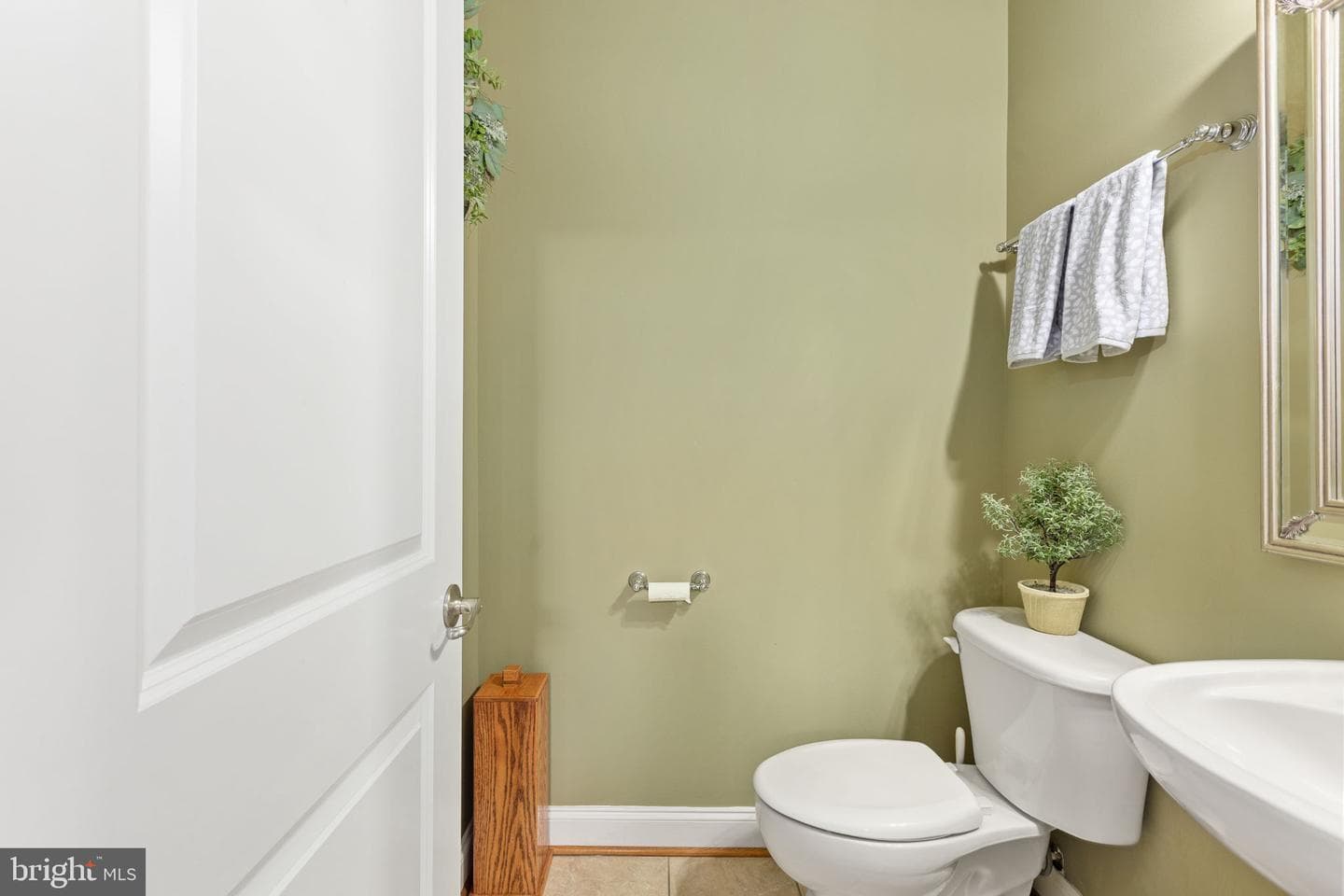 31 Garnet Way photo 20