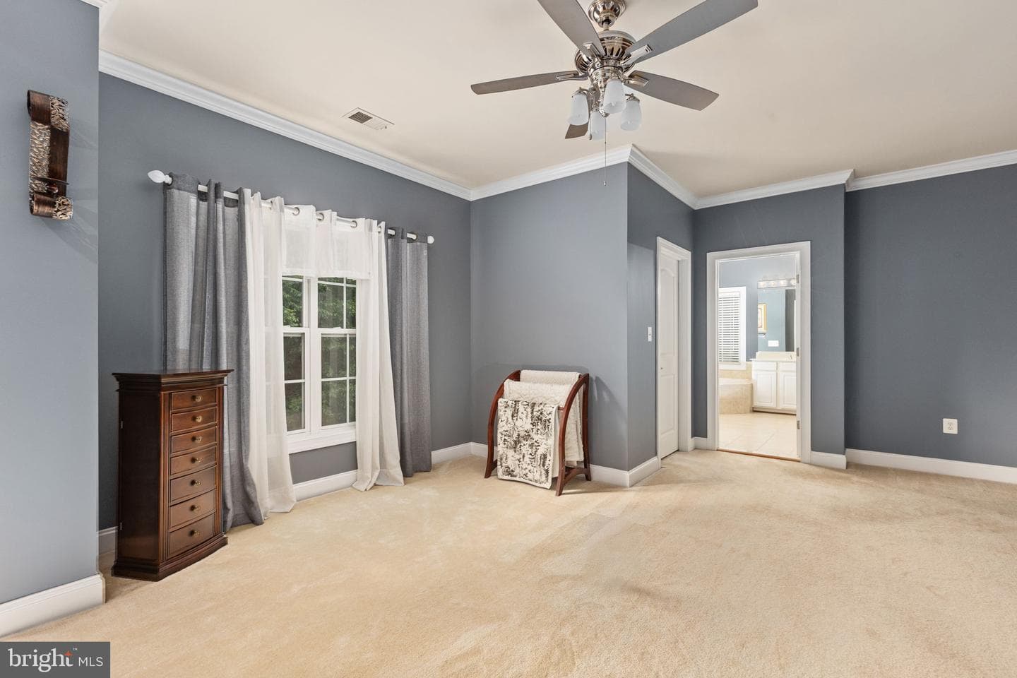 31 Garnet Way photo 56