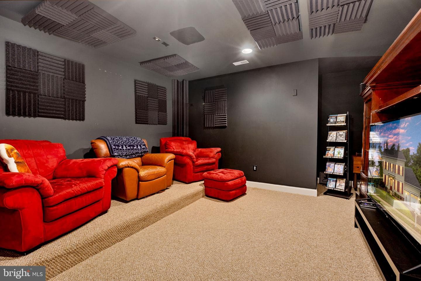 31 Garnet Way photo 80