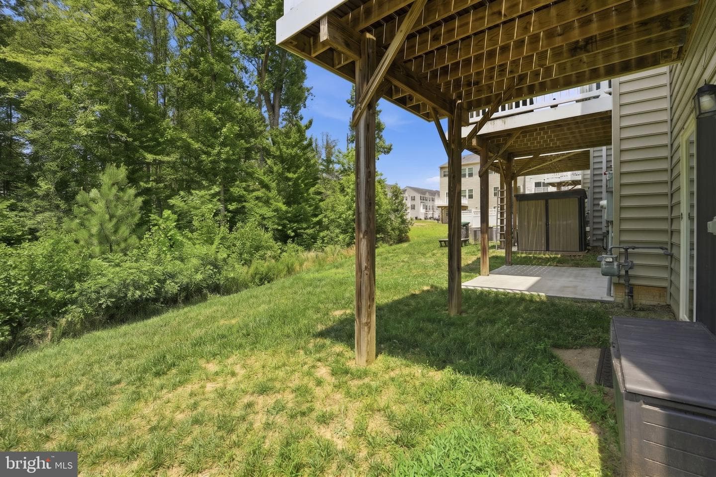 618 Streamview Drive photo 34