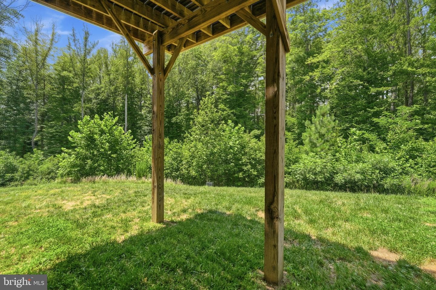 618 Streamview Drive photo 35