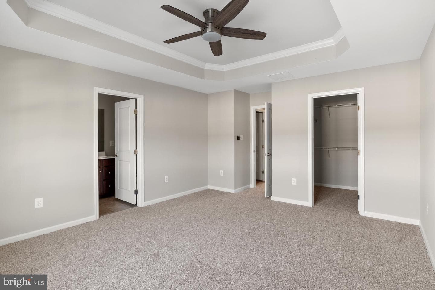 515 Streamview Drive photo 21